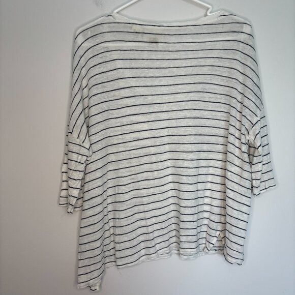 CYNTHIA ROWLEY 100% Linen Short Sleeve Tee Womens L V-Neck Navy Stripe Cream - Picture 3 of 6